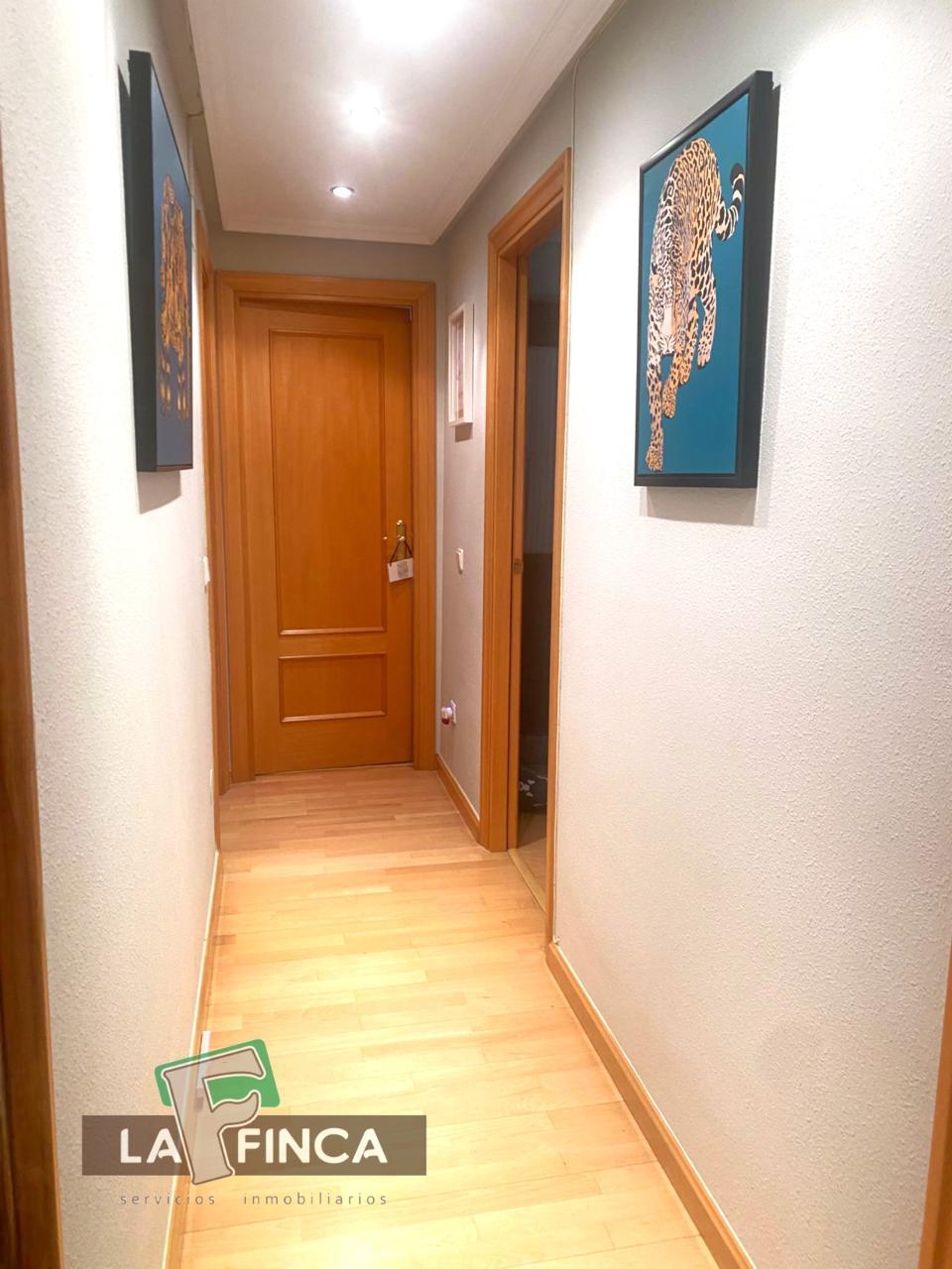 For sale of flat in Oviedo