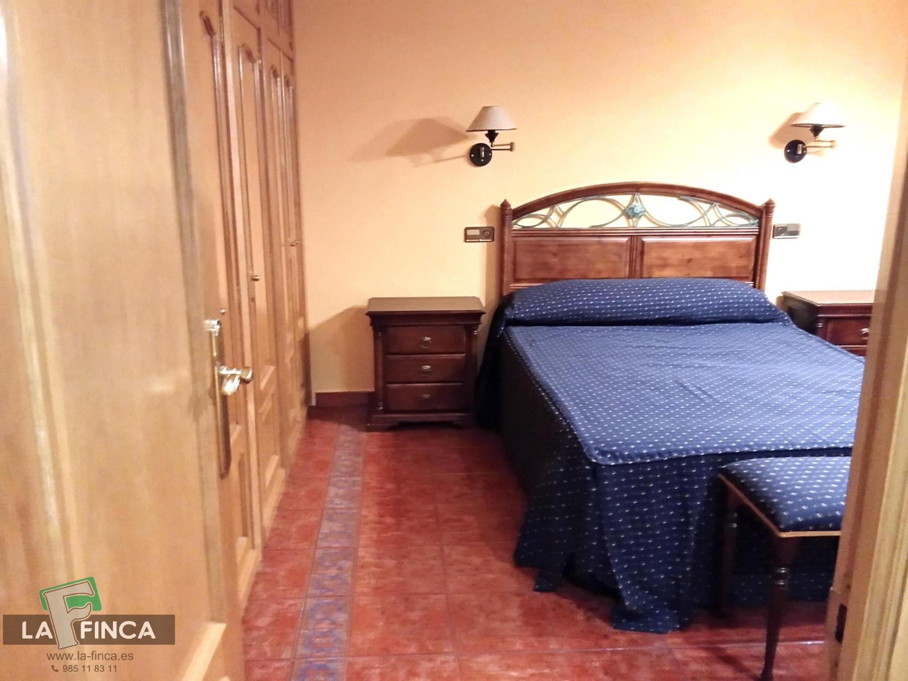 For sale of flat in Oviedo