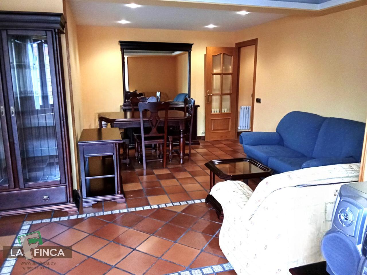 For sale of flat in Oviedo