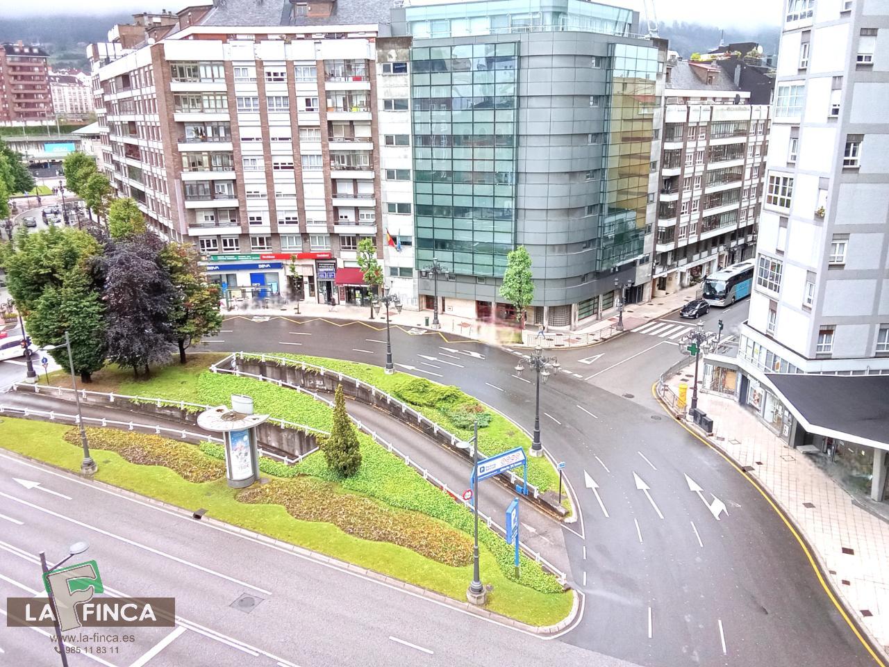 For sale of flat in Oviedo