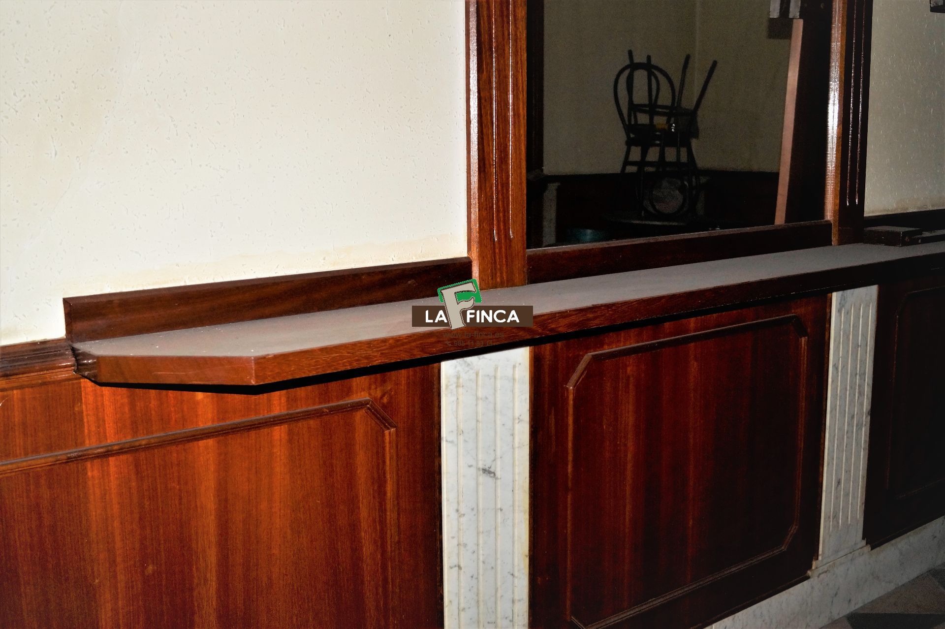 For sale of premises in Oviedo