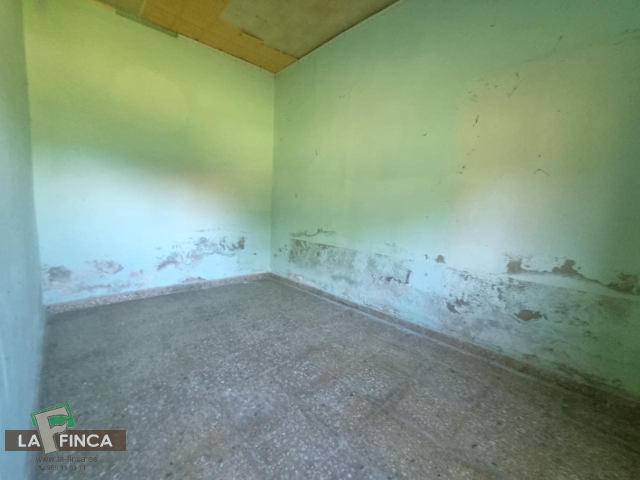 Venta de casa en Castrillón