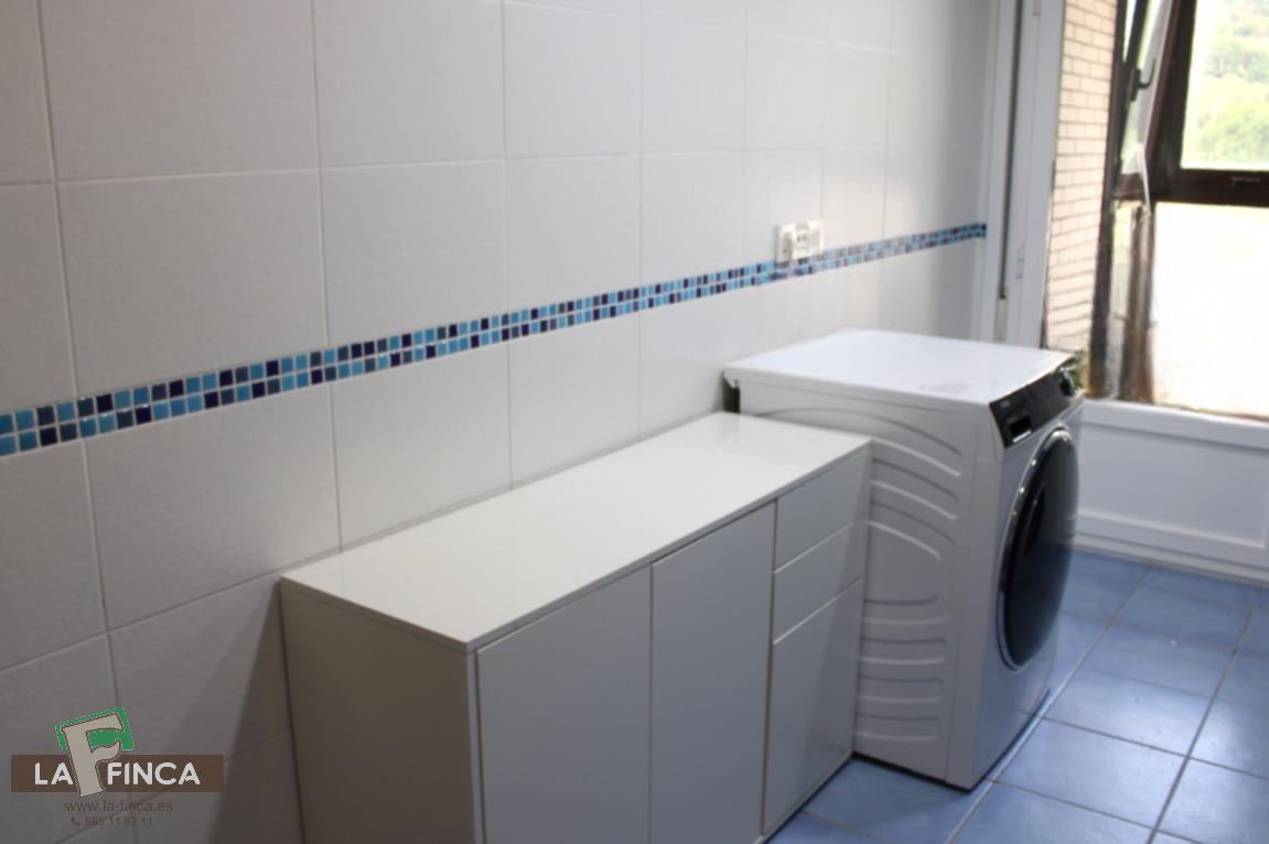 For sale of flat in Oviedo