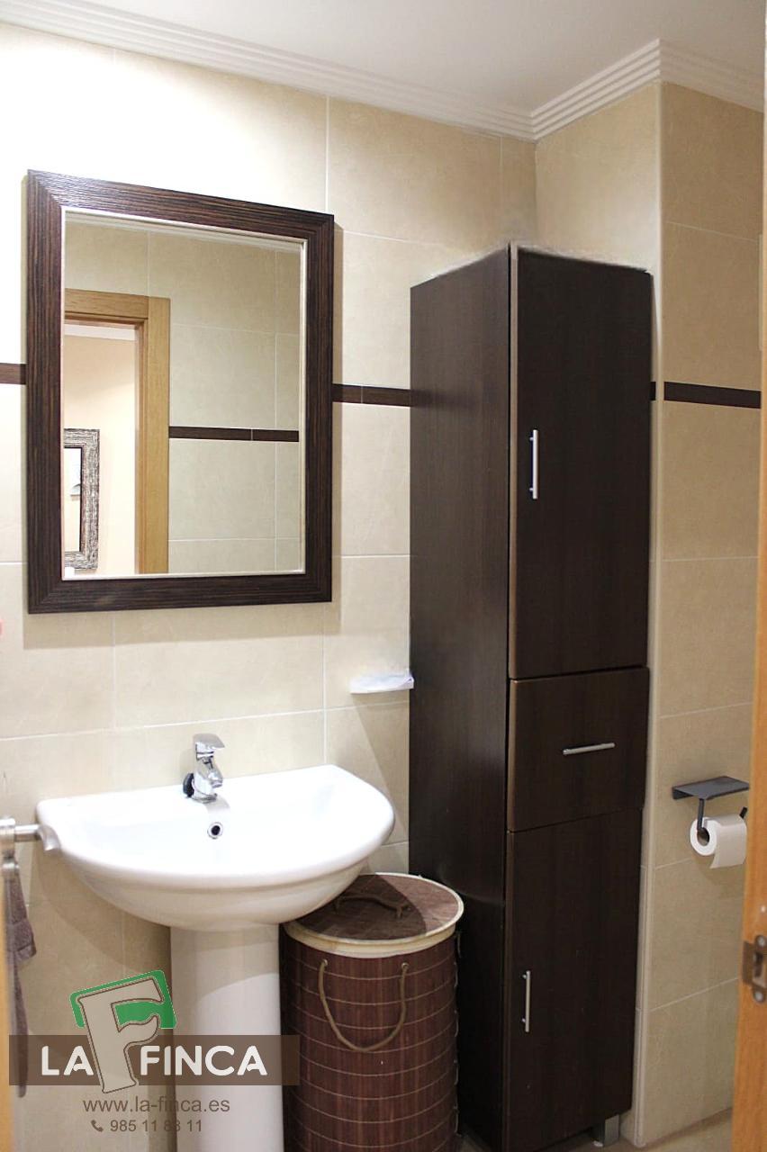 For sale of flat in Oviedo