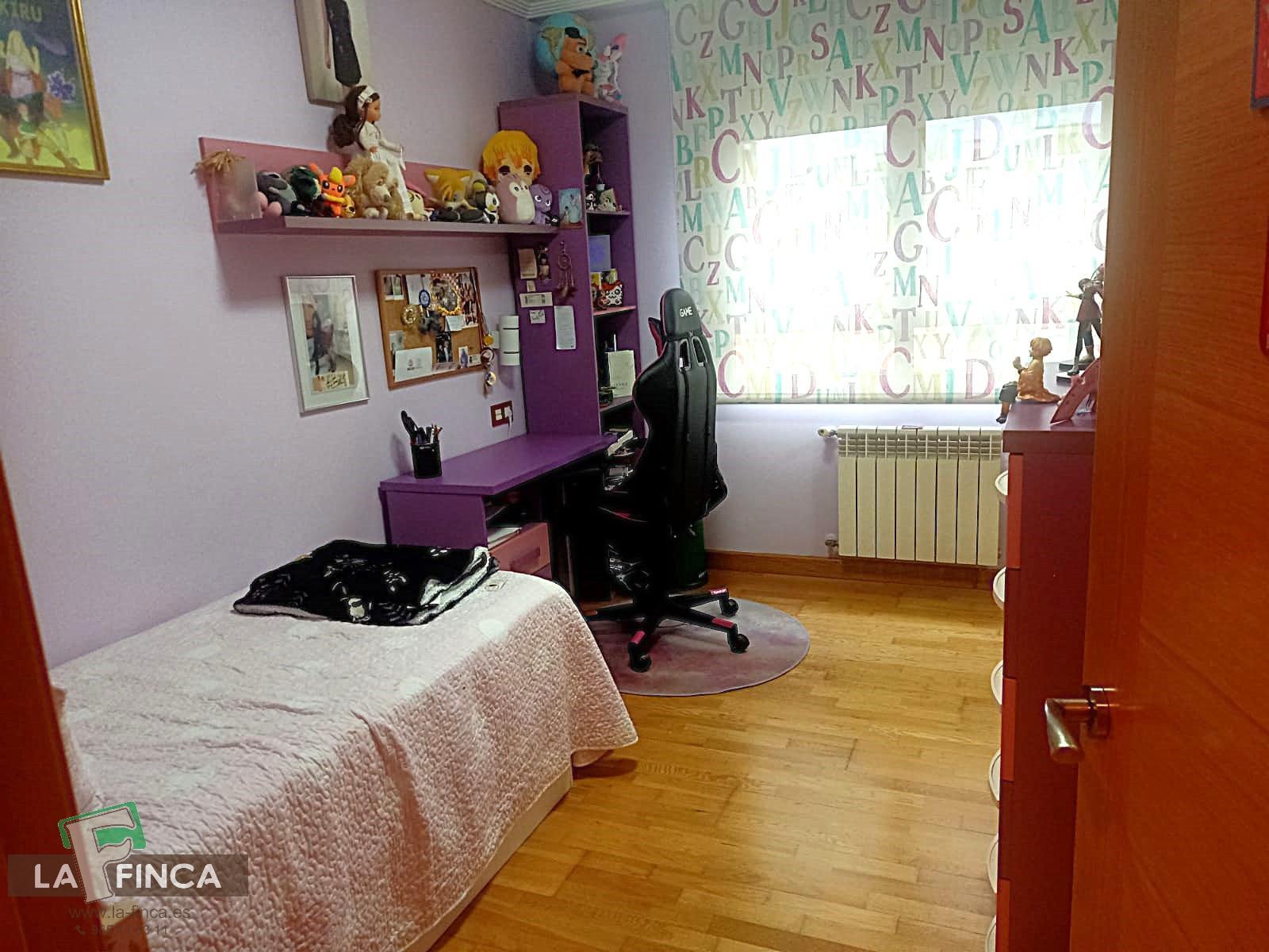 For sale of flat in Oviedo