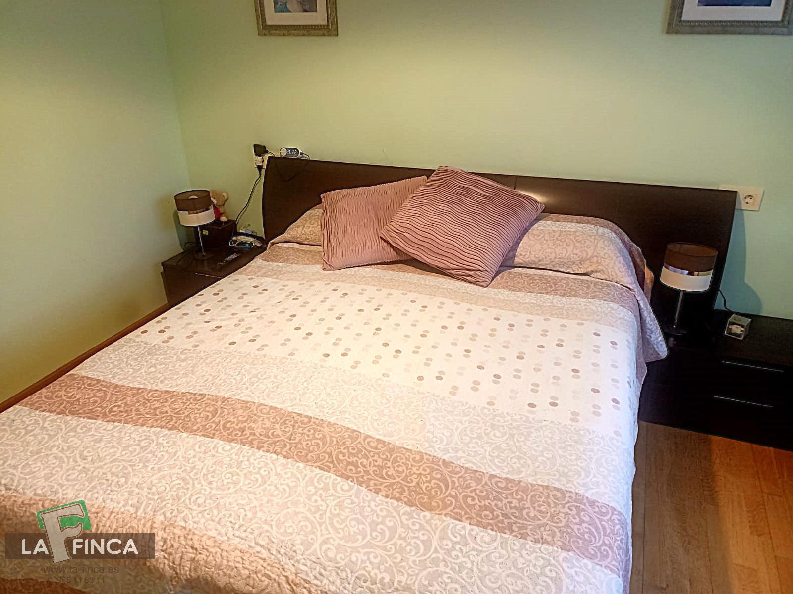 For sale of flat in Oviedo