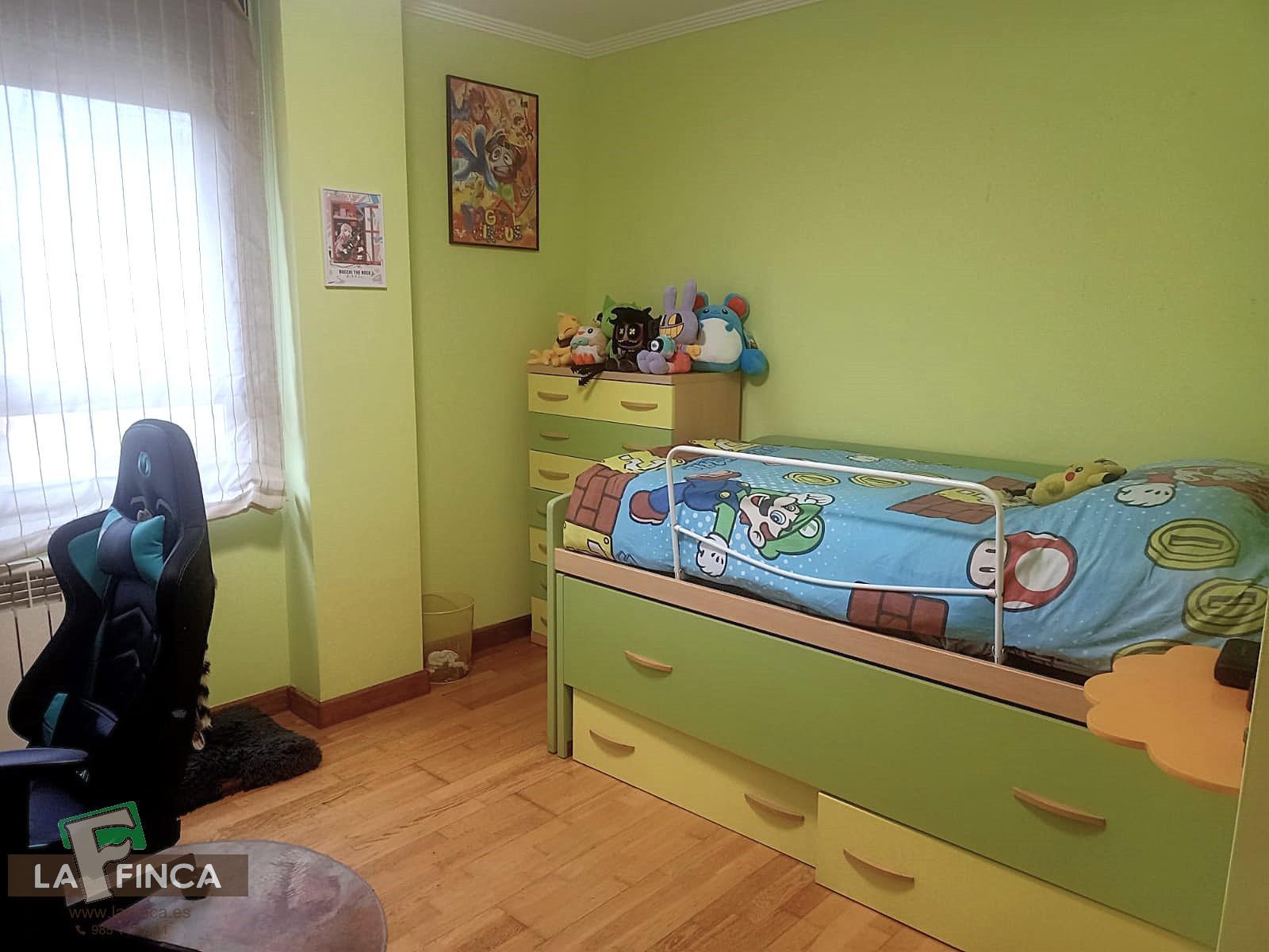 For sale of flat in Oviedo