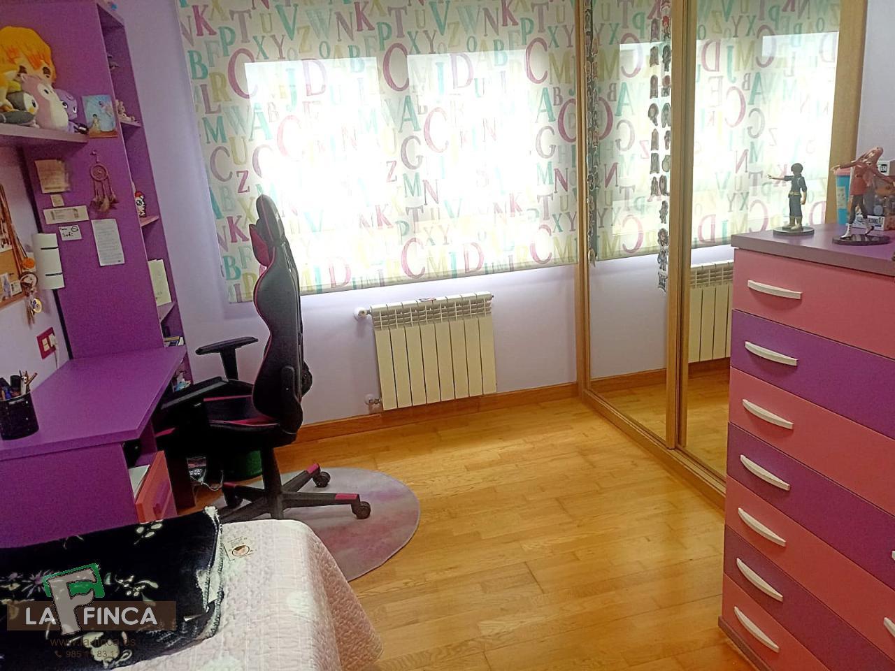 For sale of flat in Oviedo