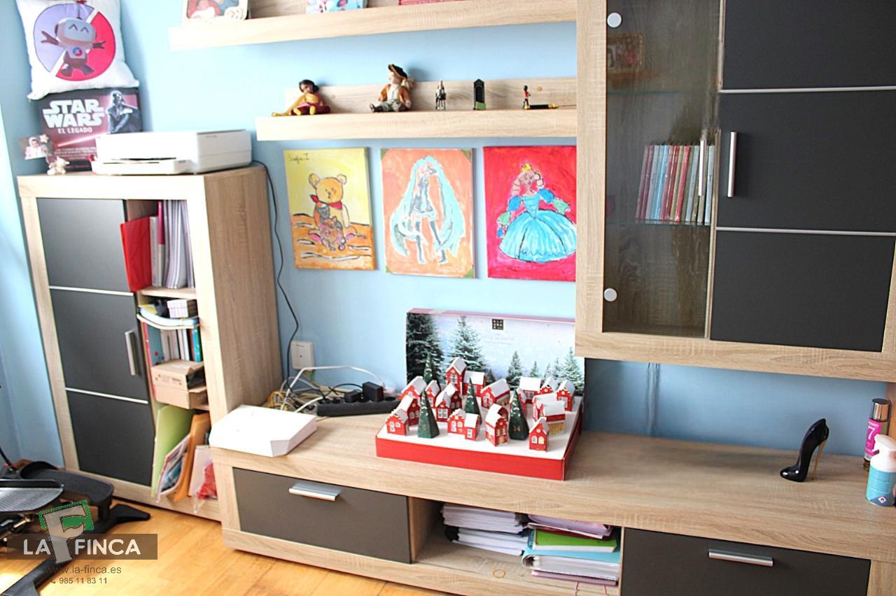 For sale of flat in Oviedo