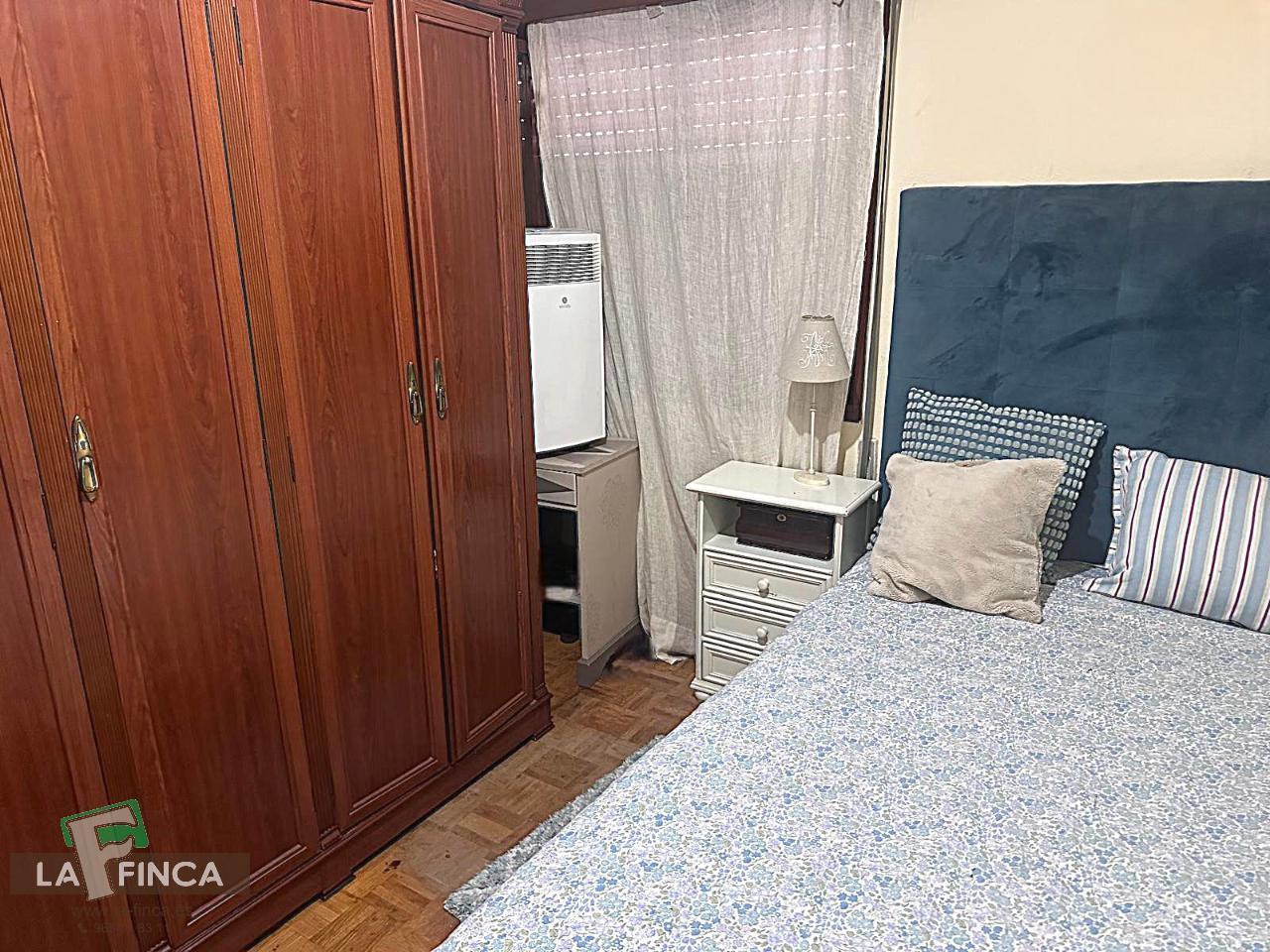 For sale of flat in Oviedo