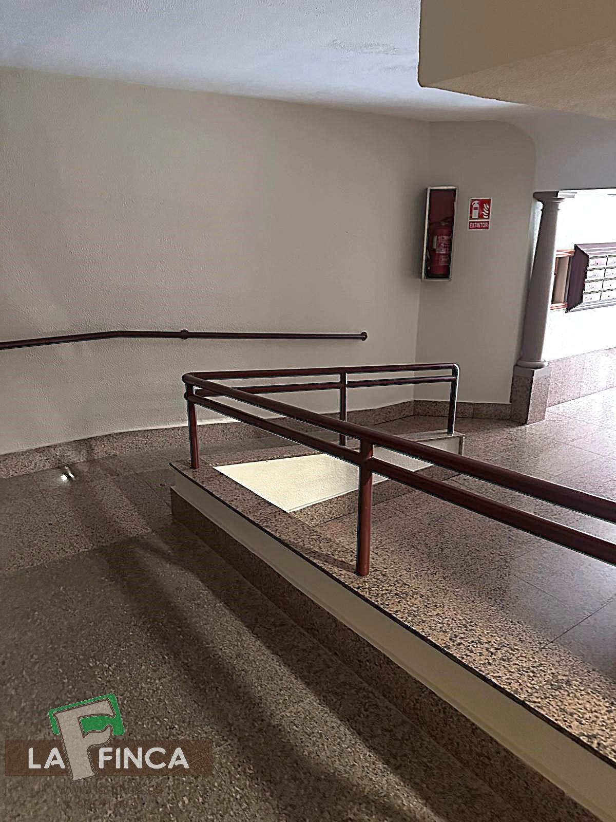 For sale of flat in Oviedo