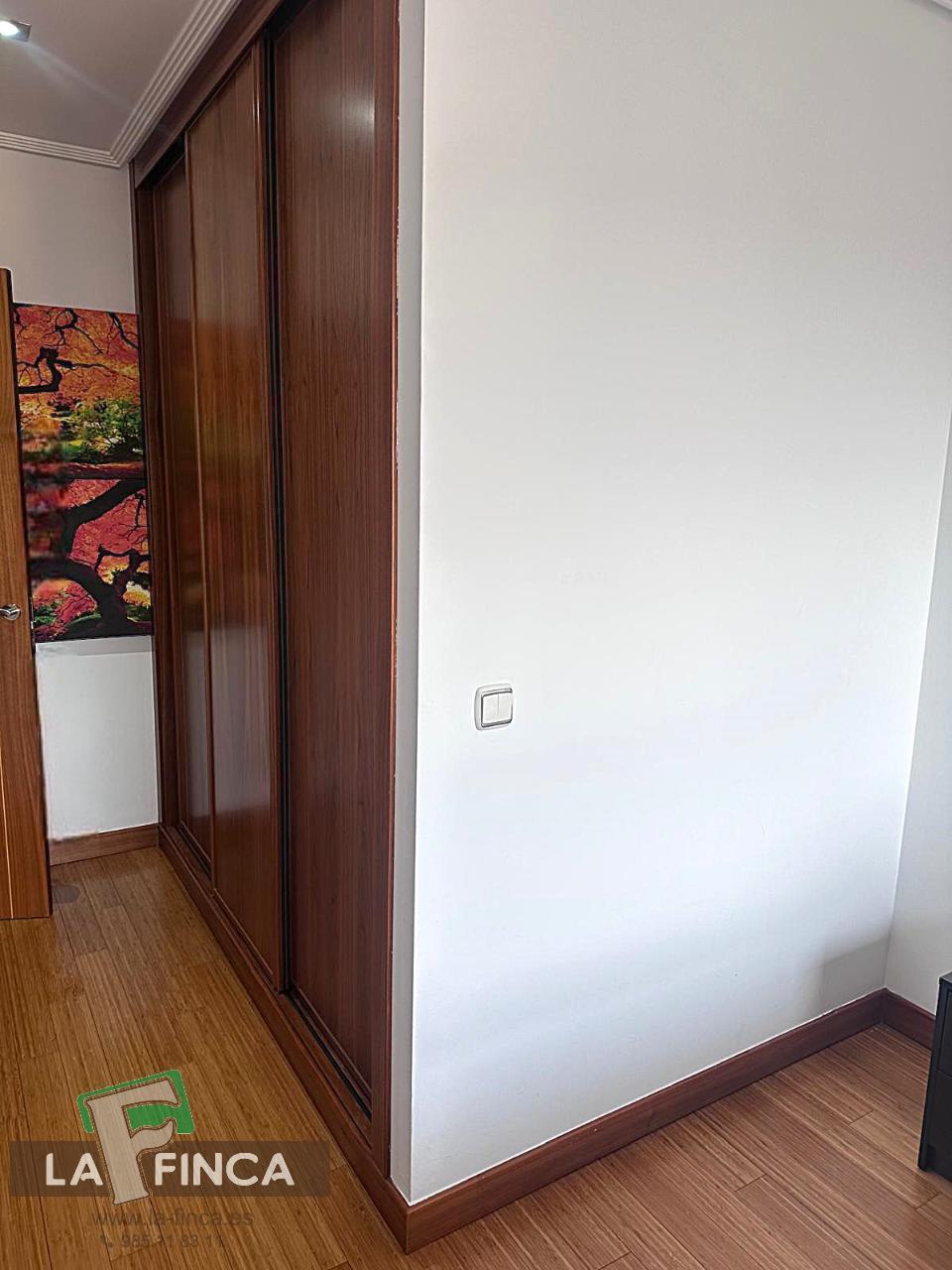 For sale of flat in Oviedo