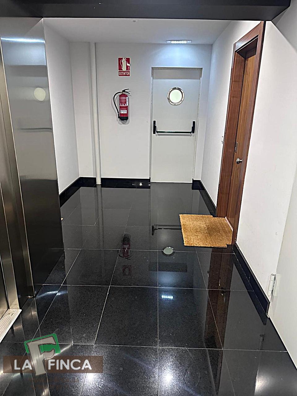 For sale of flat in Oviedo