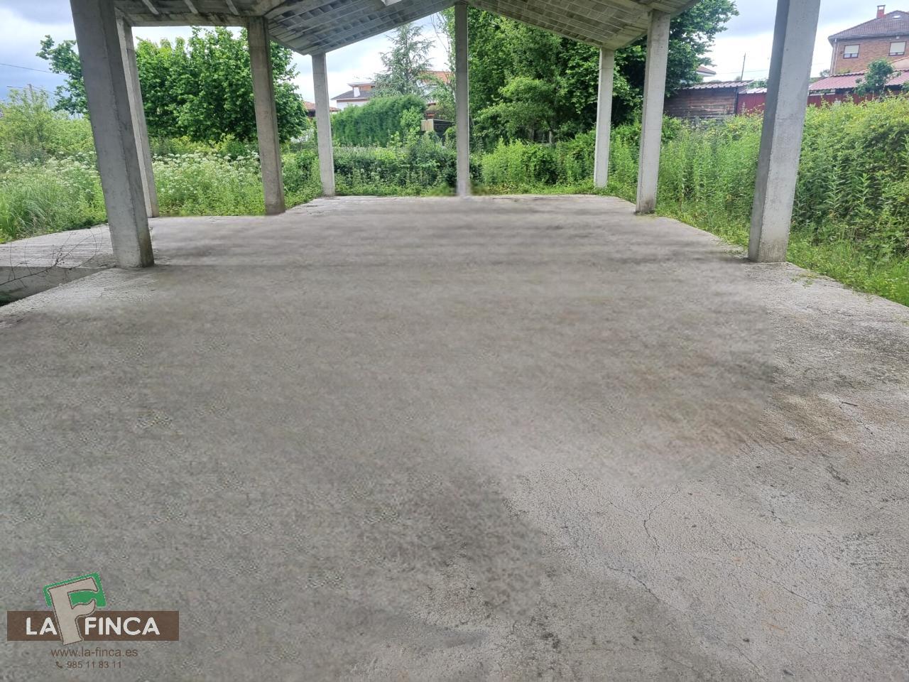 Venta de terreno en Siero