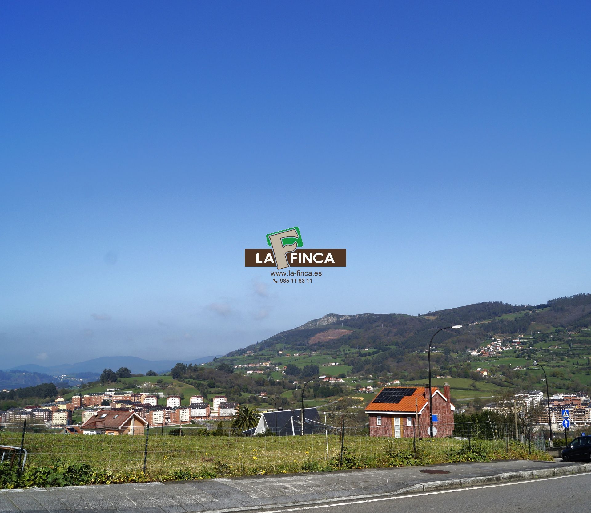 Venta de terreno en Oviedo