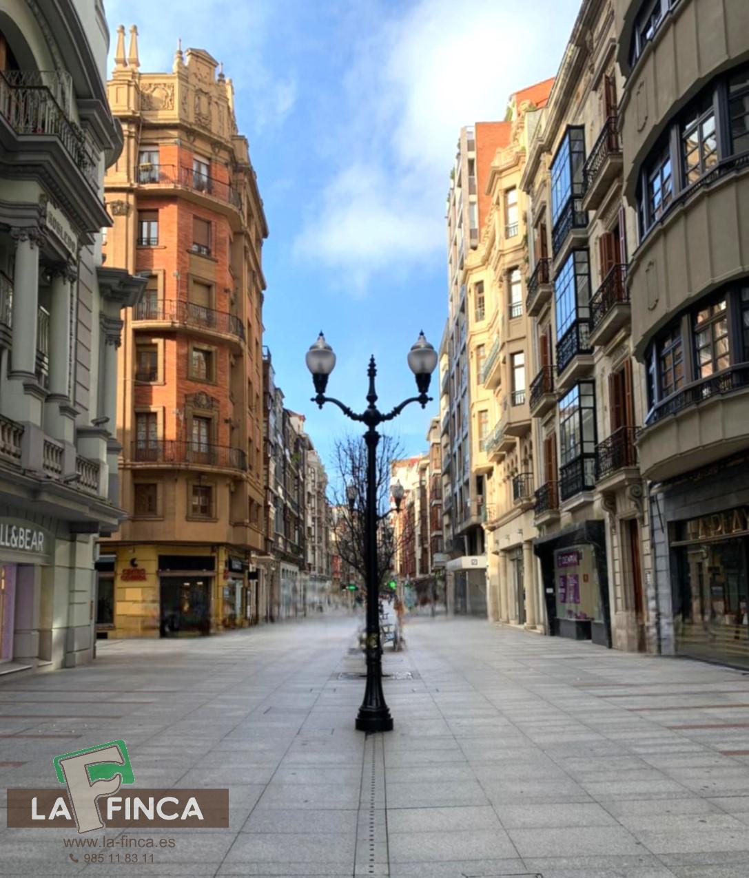 For sale of flat in Gijón