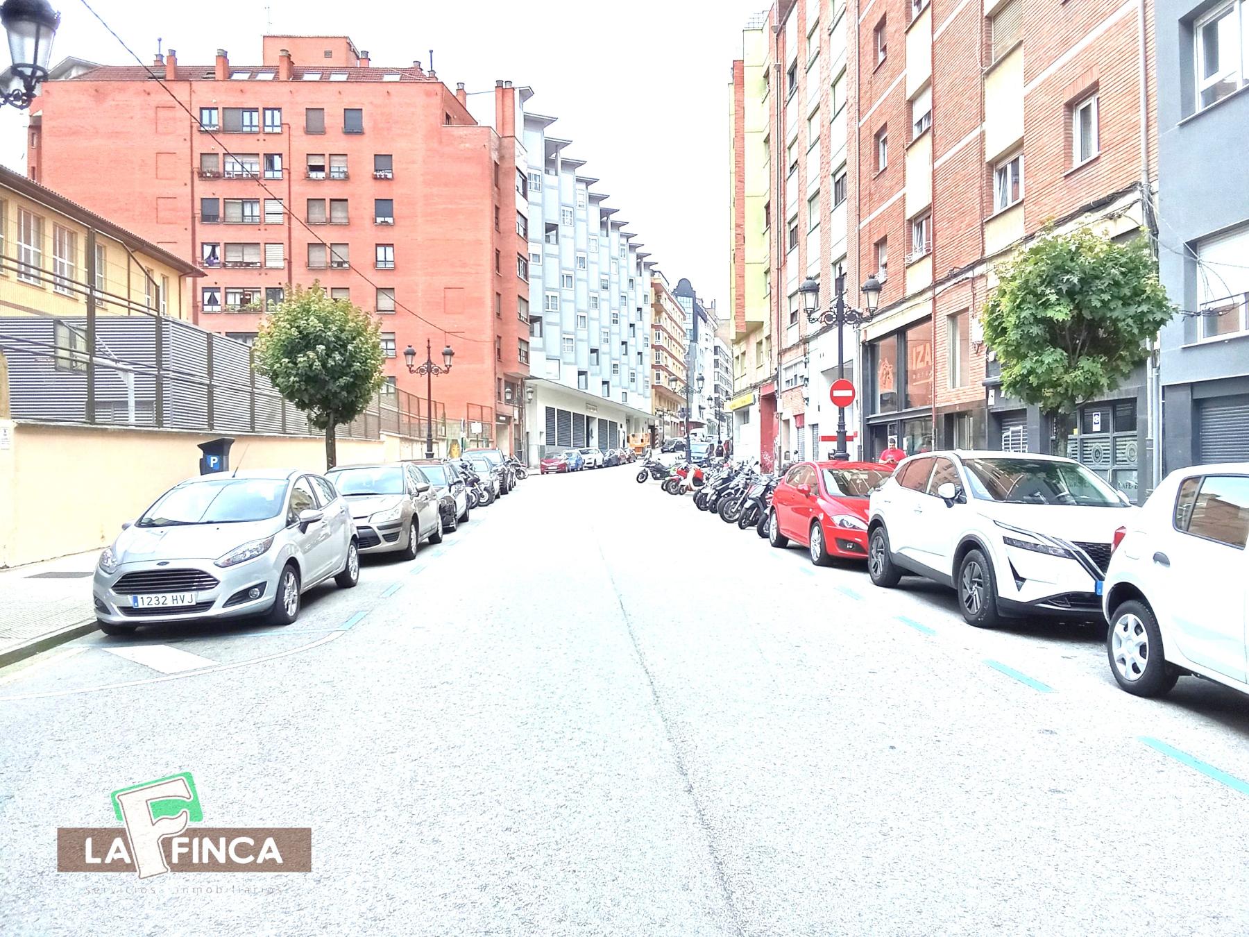 Alquiler de garaje en Oviedo