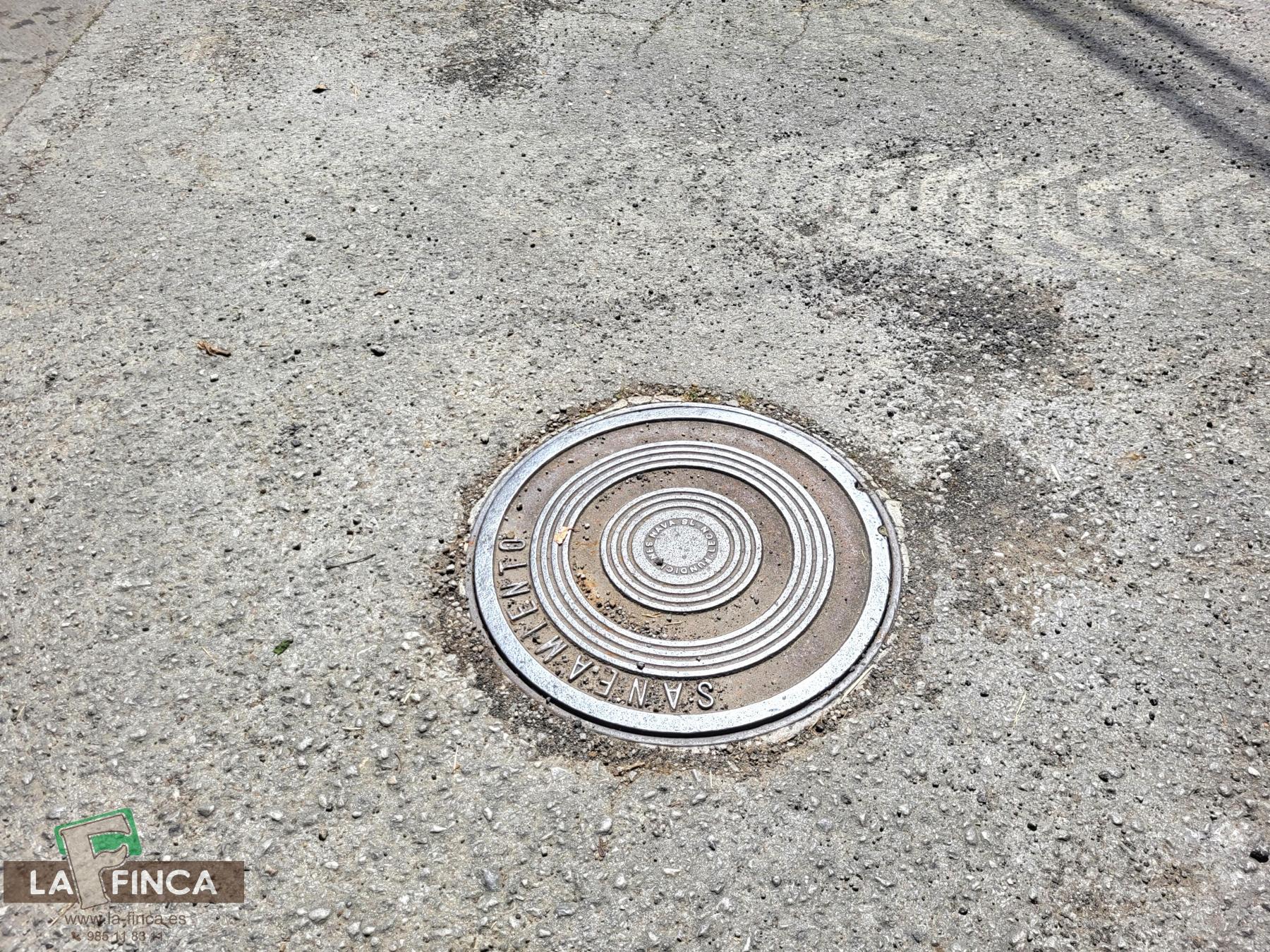 Venta de terreno en Latores