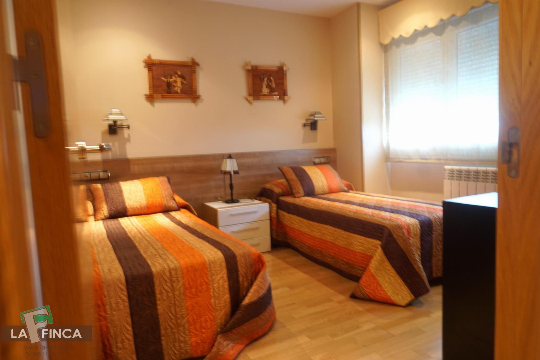 For sale of chalet in Castrillón