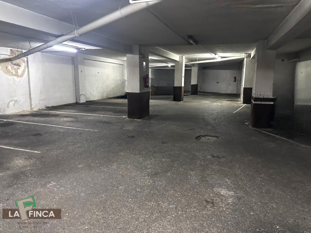 For sale of garage in Oviedo
