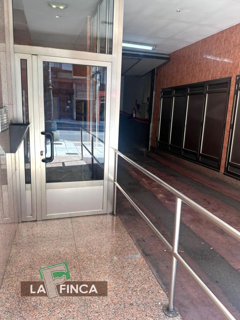 Venta de piso en Oviedo