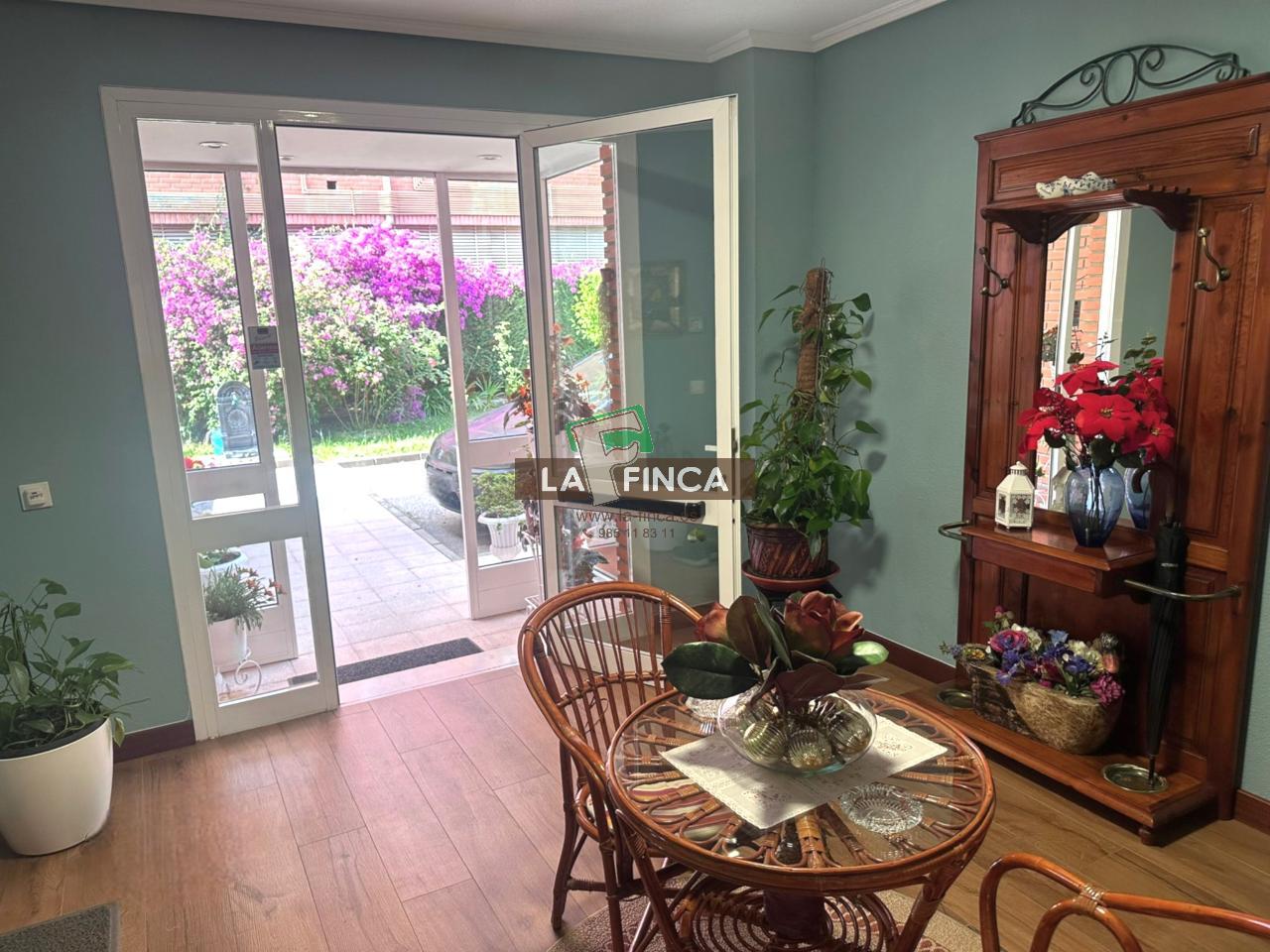 For sale of chalet in Oviedo