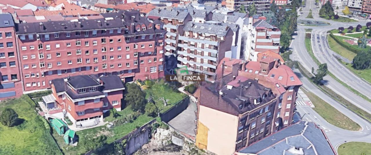 For sale of chalet in Oviedo