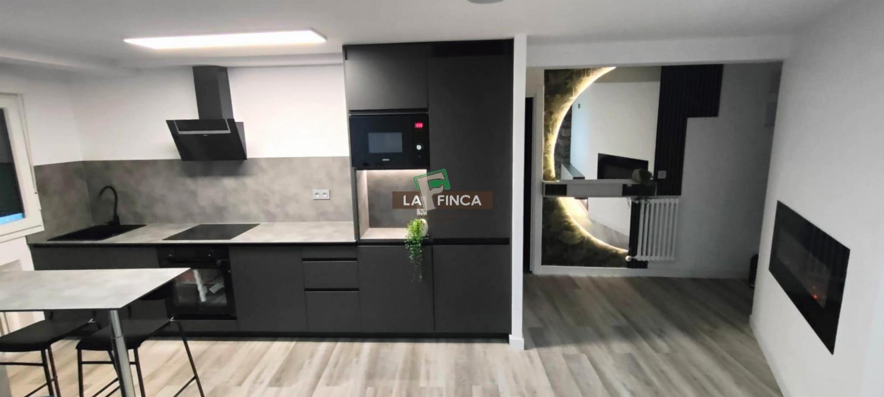 For sale of apartment in Oviedo