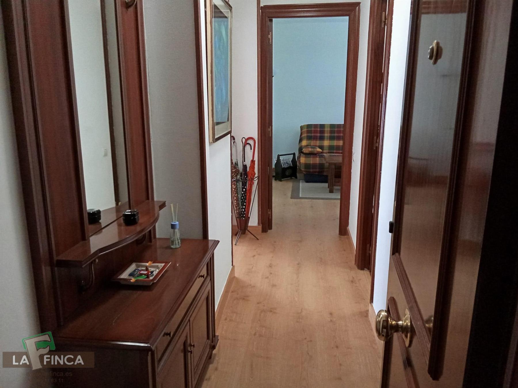 For sale of apartment in Oviedo
