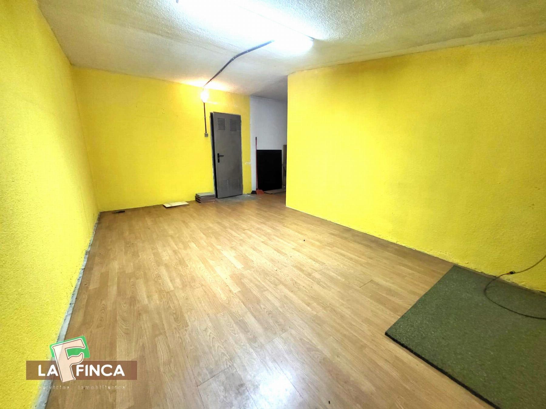 For sale of garage in Oviedo