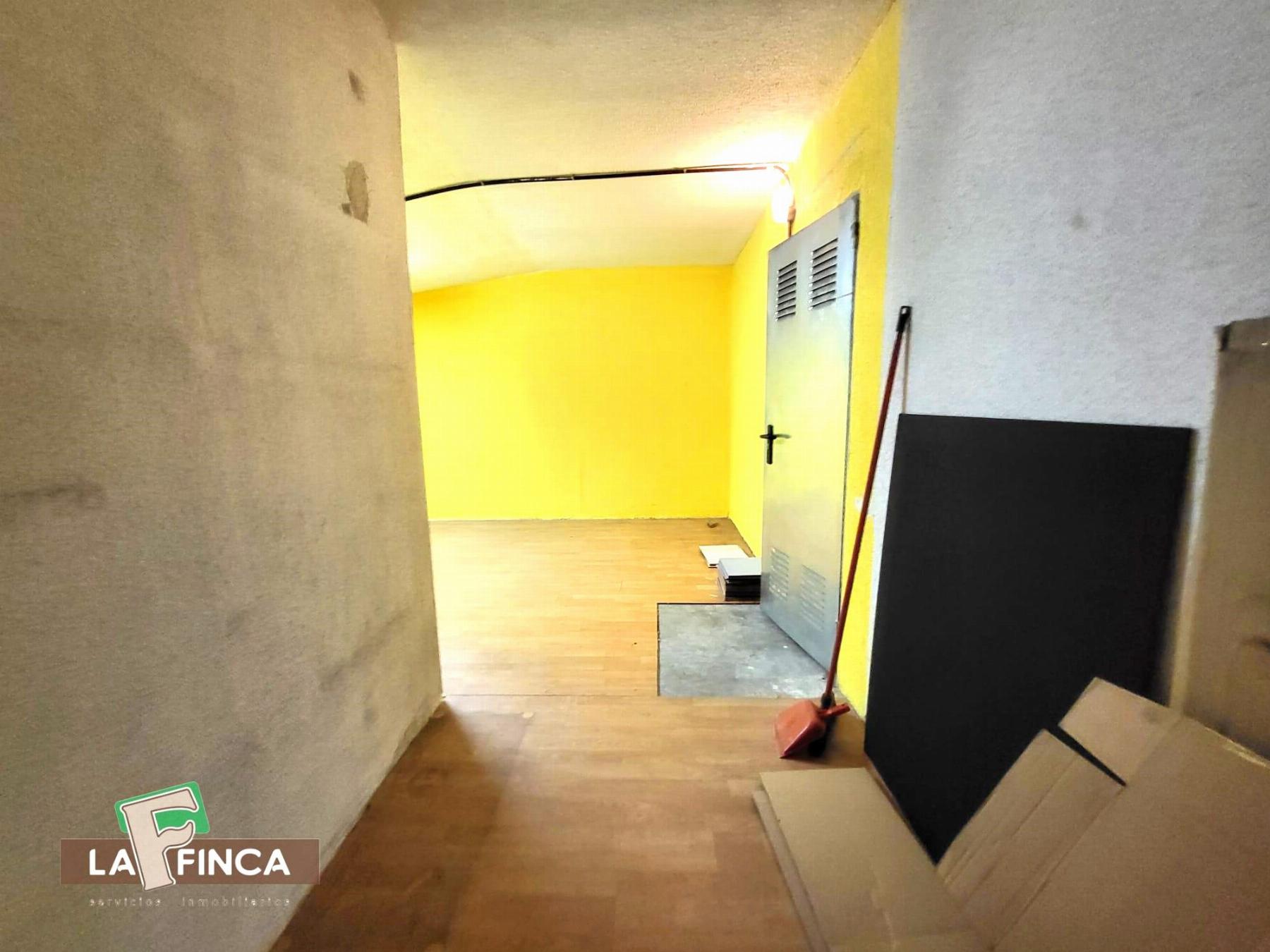 For sale of garage in Oviedo