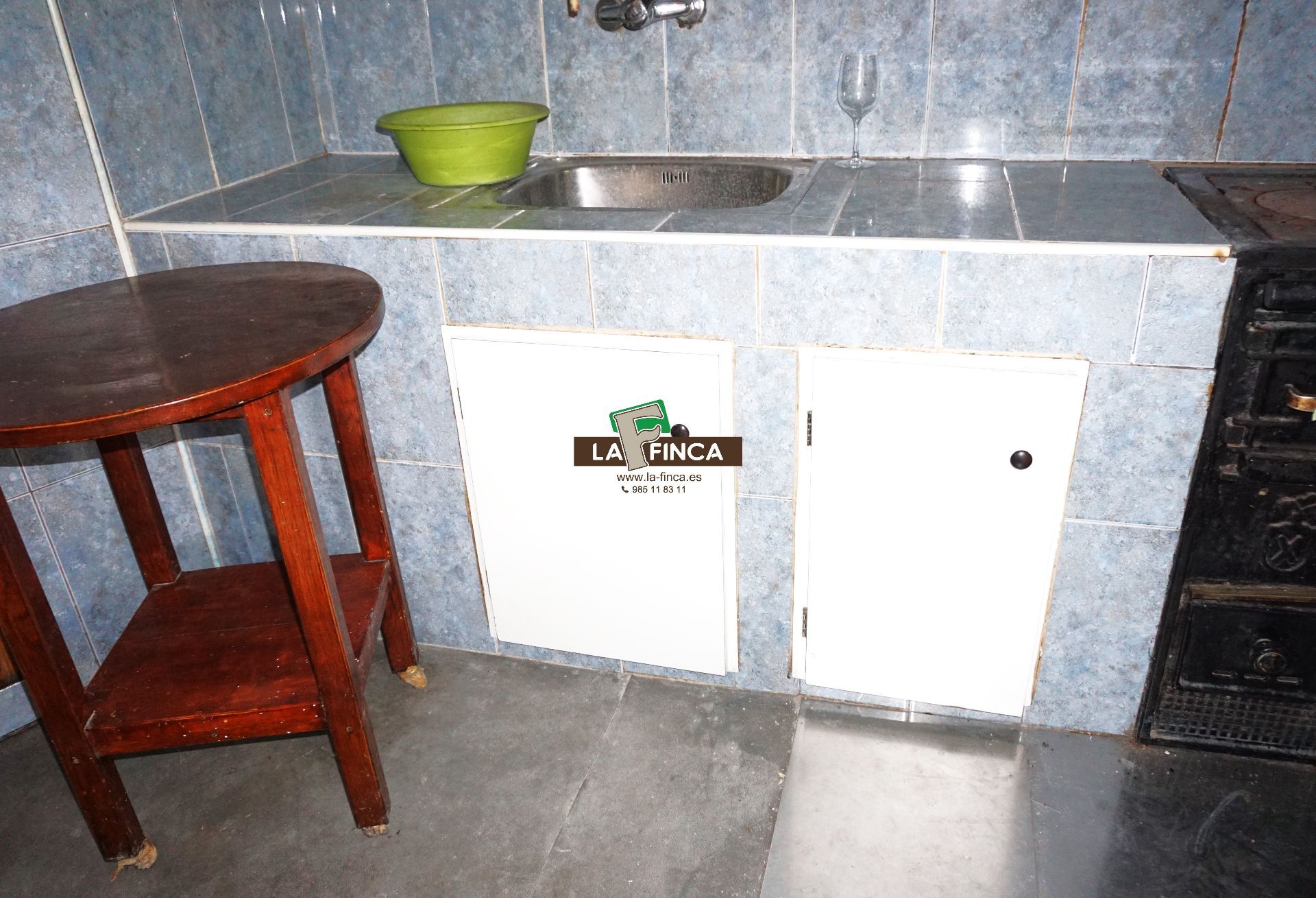 For sale of house in Oviedo