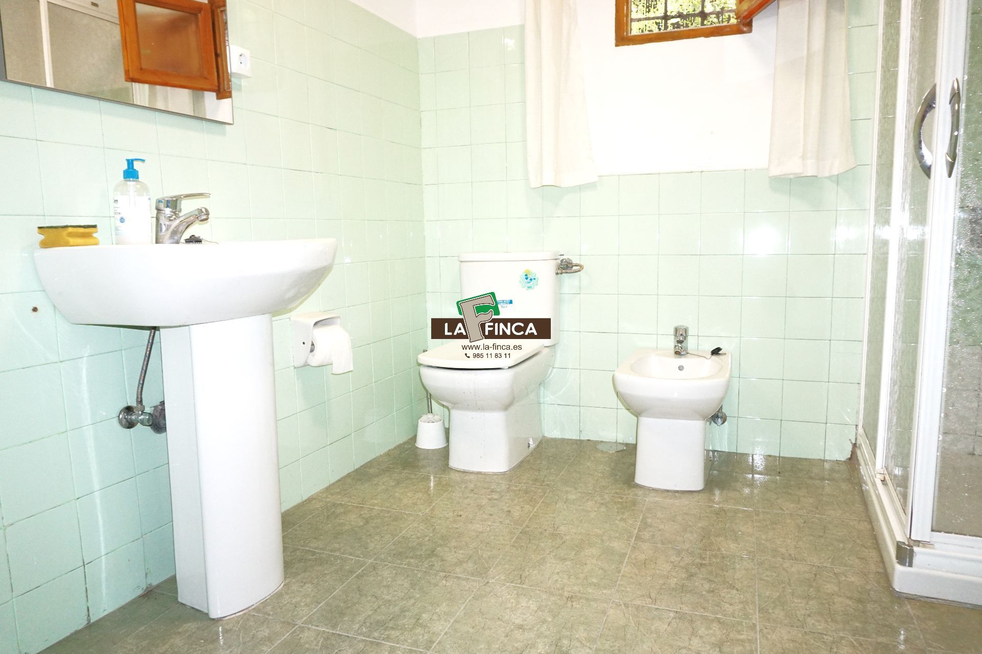 For sale of house in Oviedo