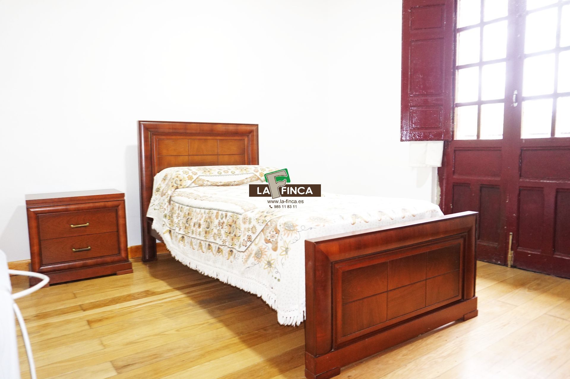 For sale of house in Oviedo
