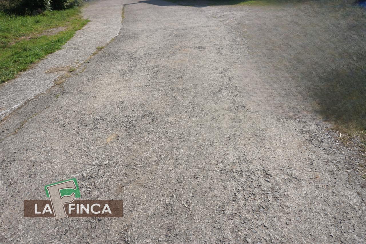 Venta de terreno en Villaviciosa