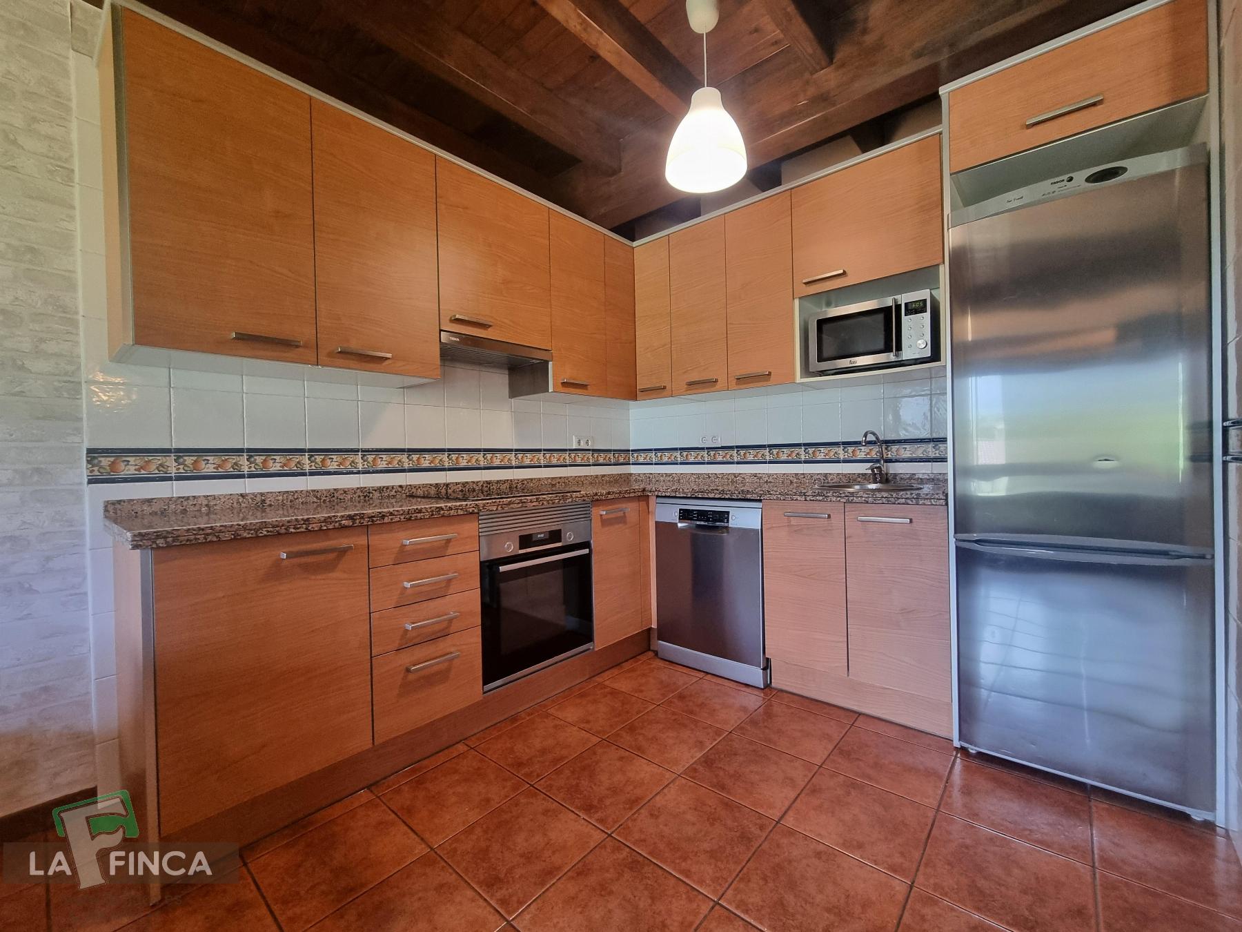 For sale of chalet in Candamo