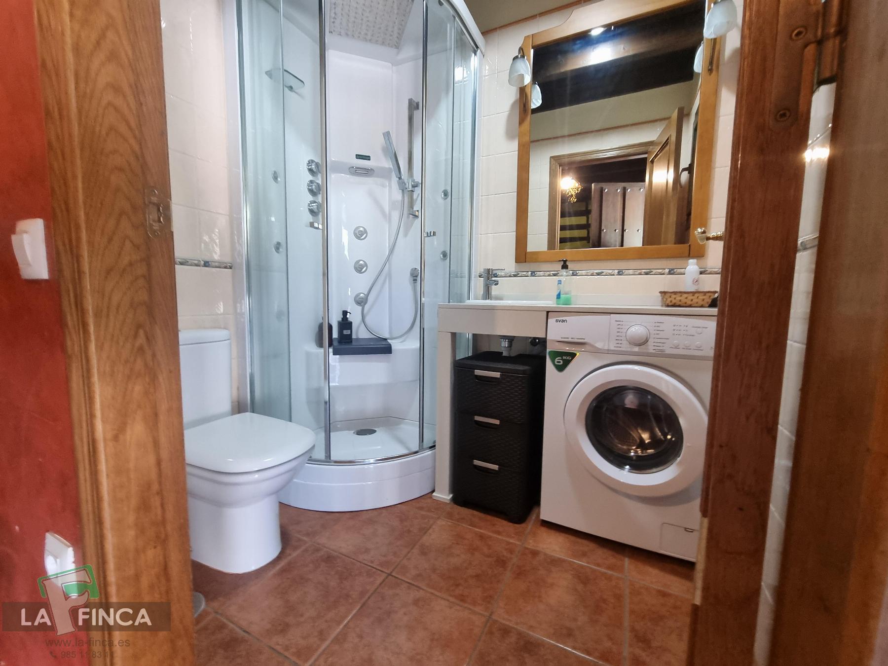 For sale of chalet in Candamo