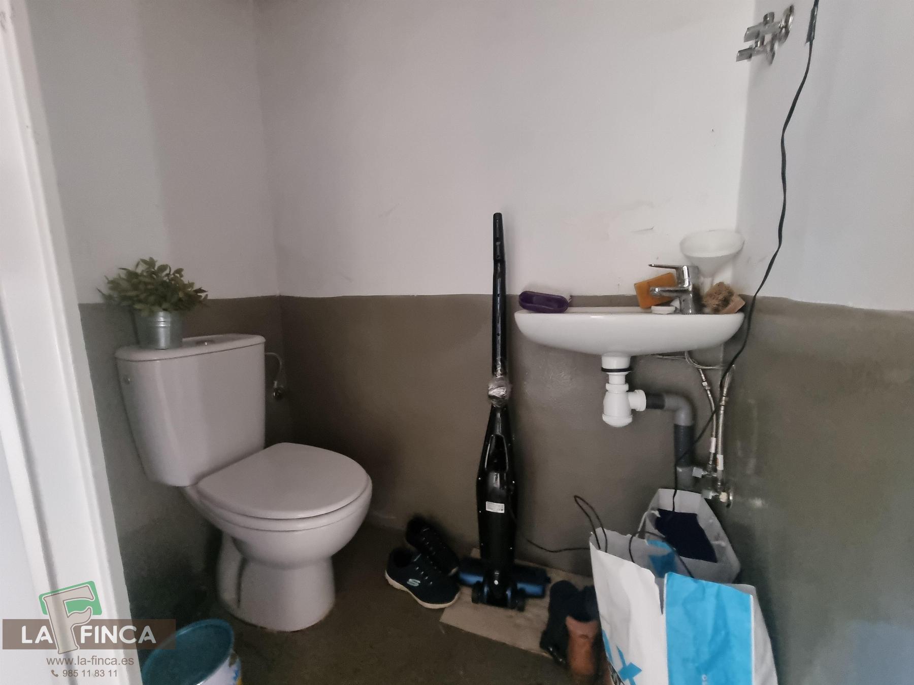 For sale of chalet in Candamo