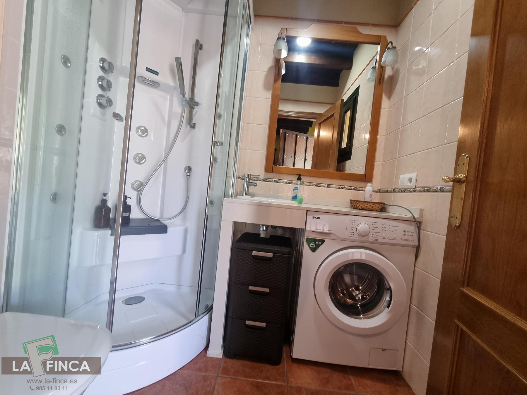 For sale of chalet in Candamo