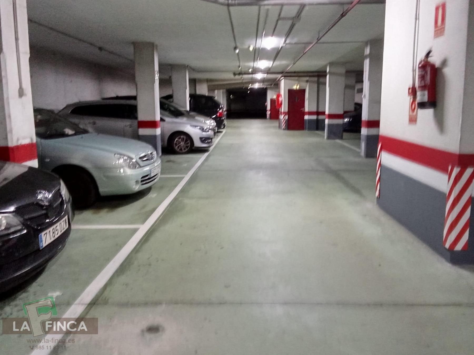 For rent of garage in Oviedo