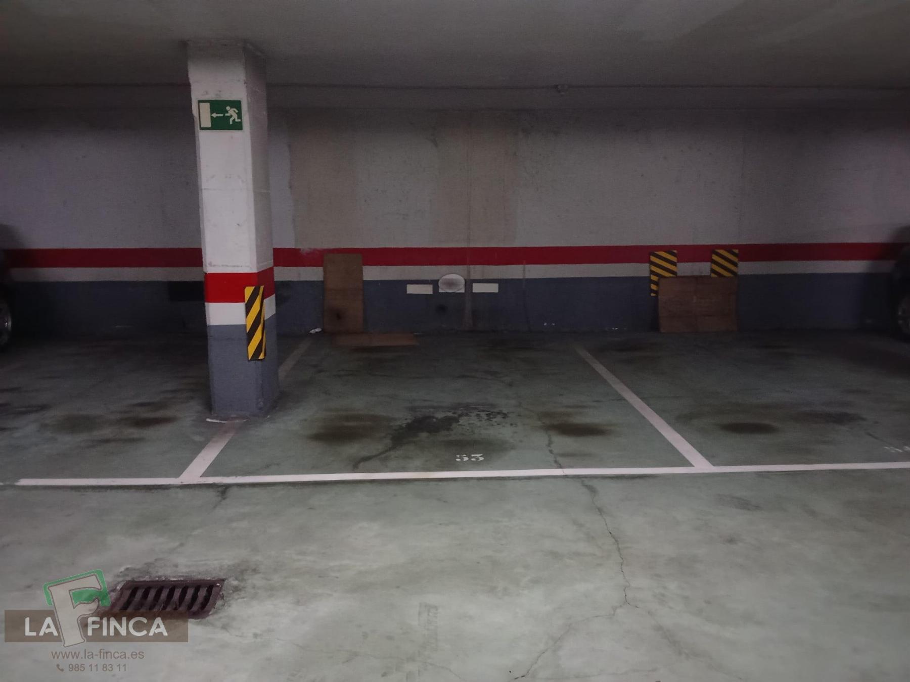 For rent of garage in Oviedo