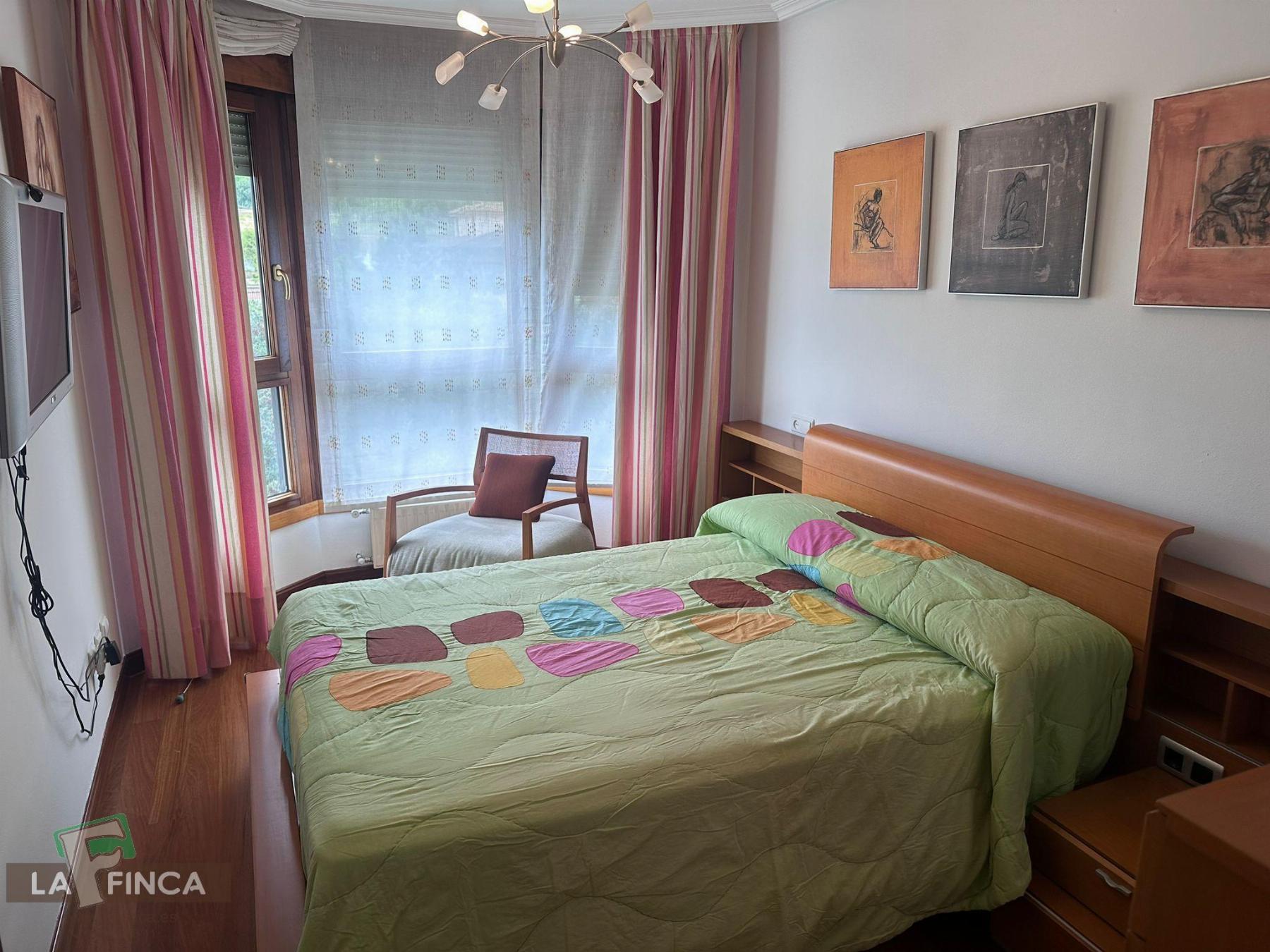 For sale of flat in Oviedo