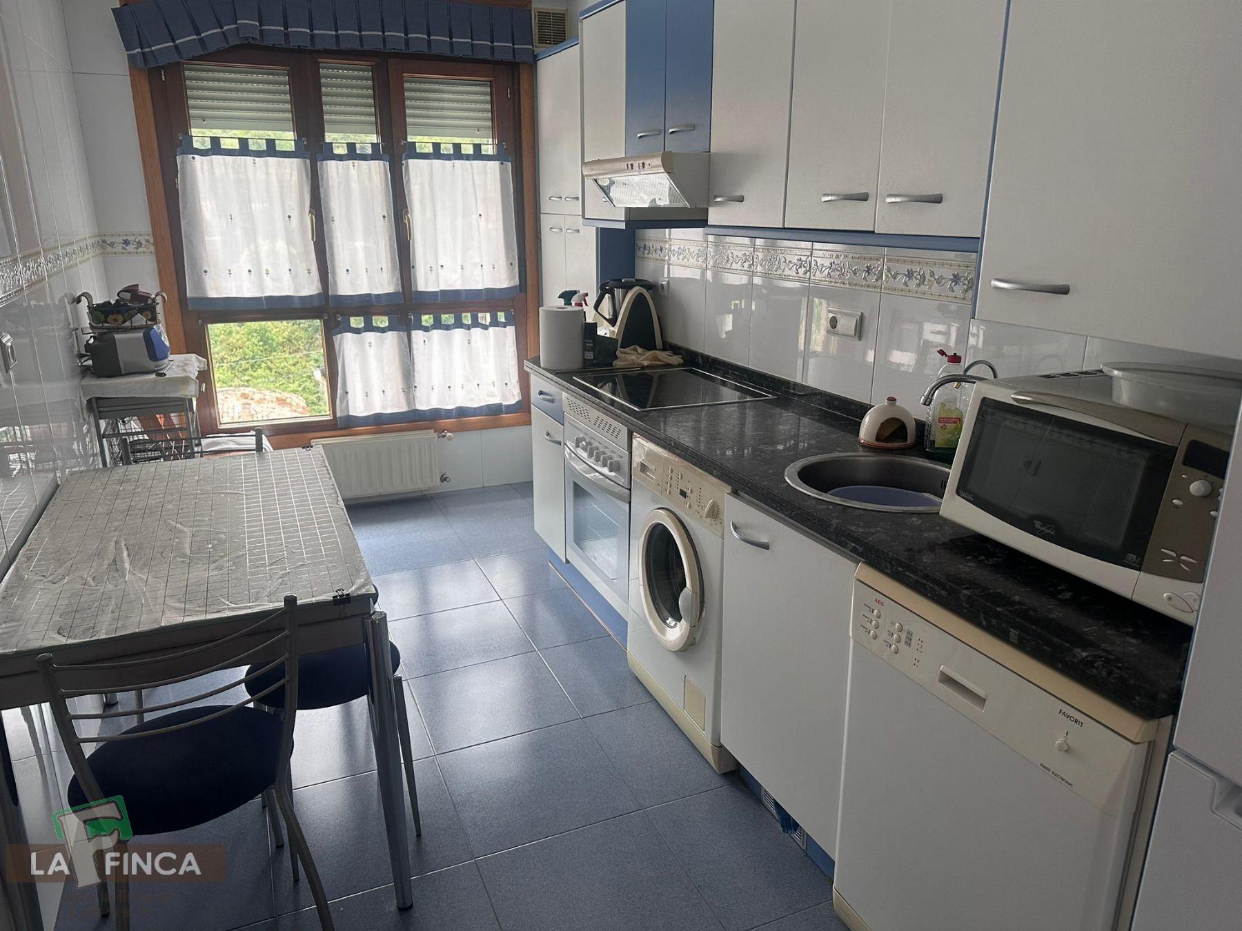 For sale of flat in Oviedo