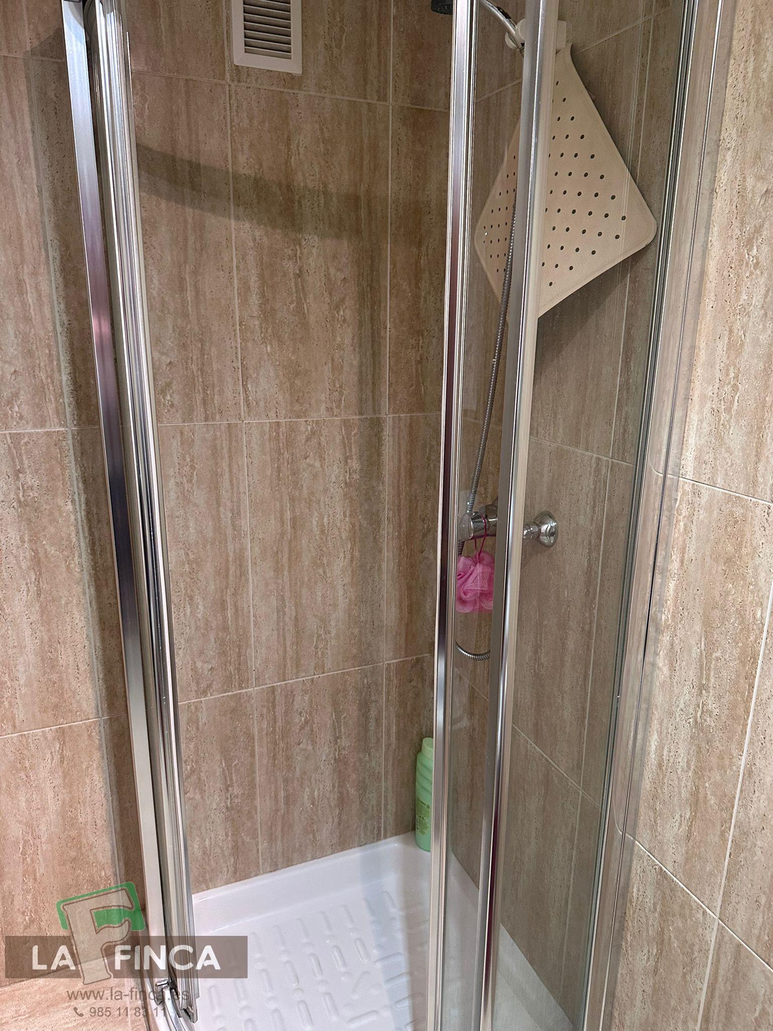 For sale of flat in Oviedo