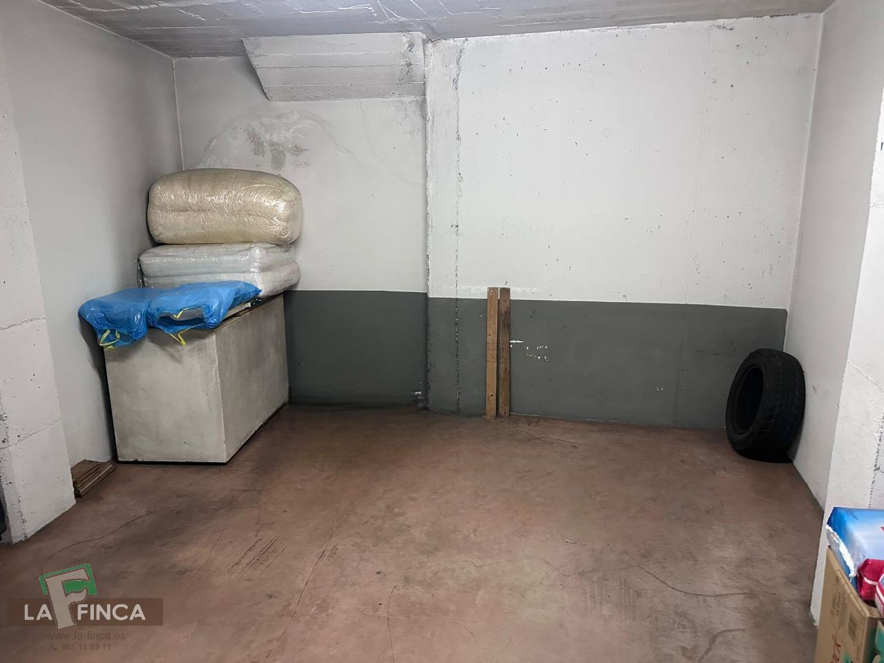 For sale of flat in Oviedo
