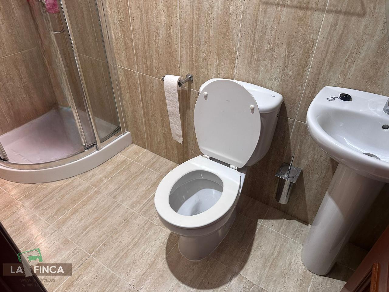 For sale of flat in Oviedo