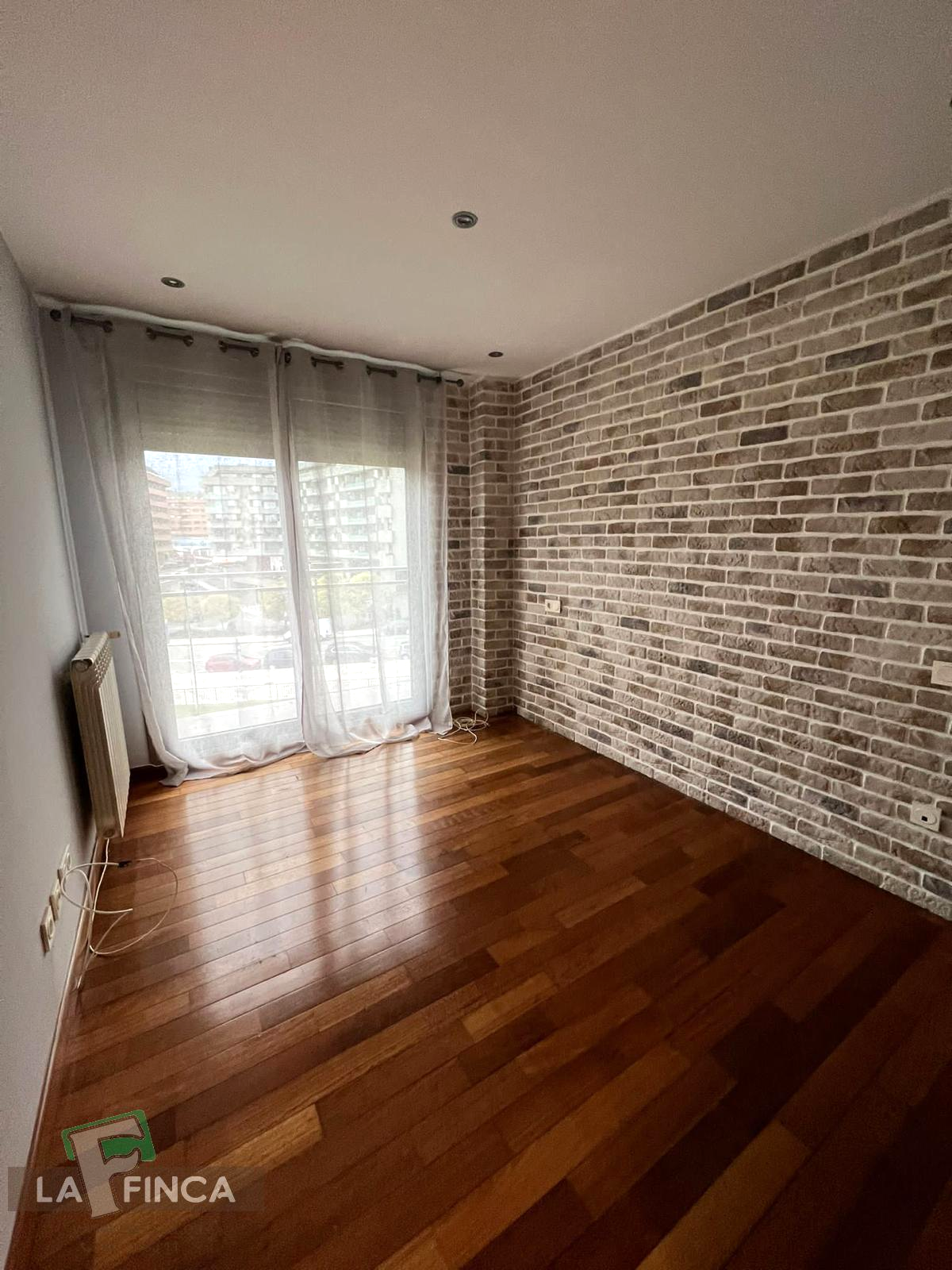 For sale of flat in Oviedo