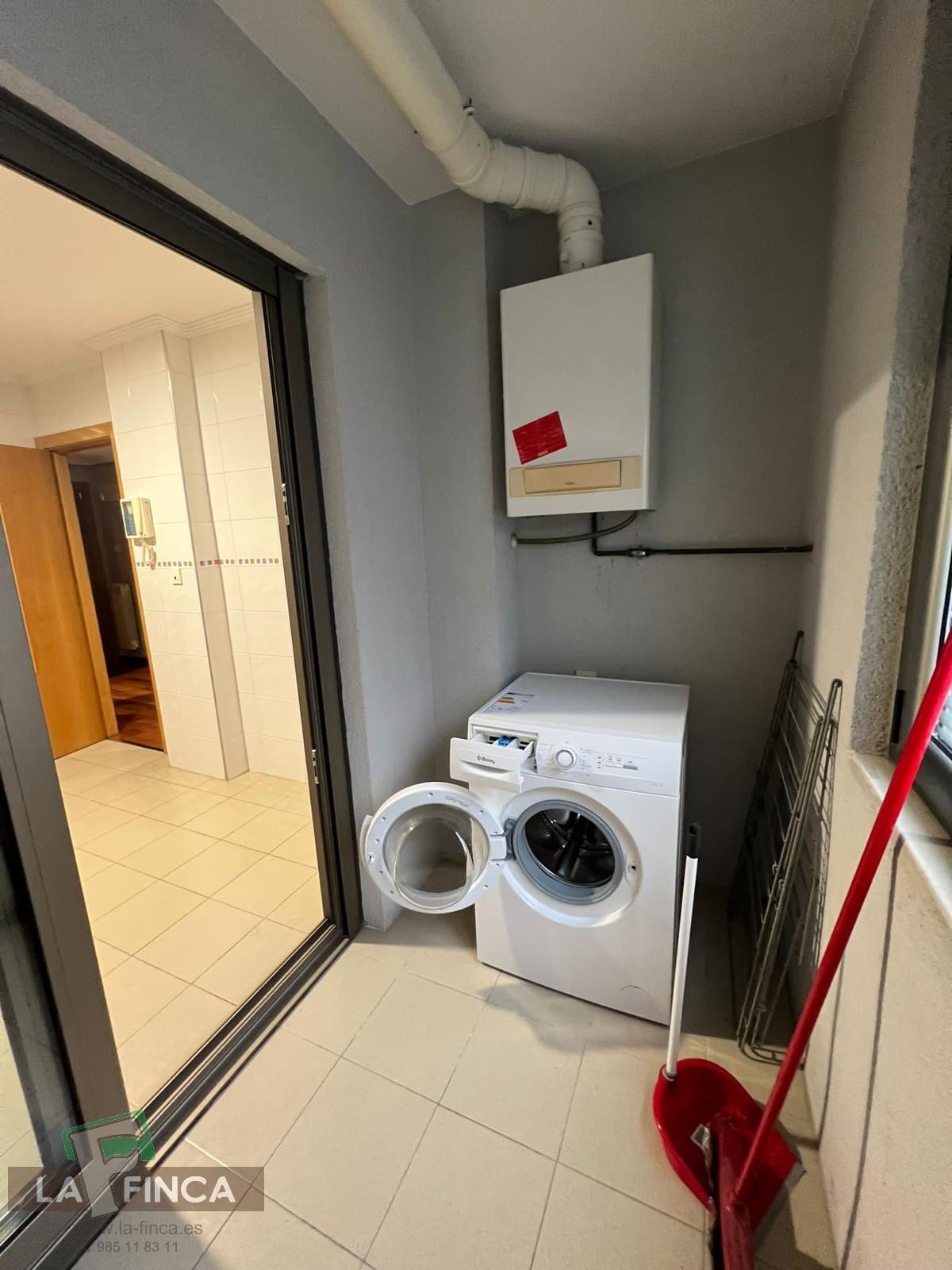 For sale of flat in Oviedo