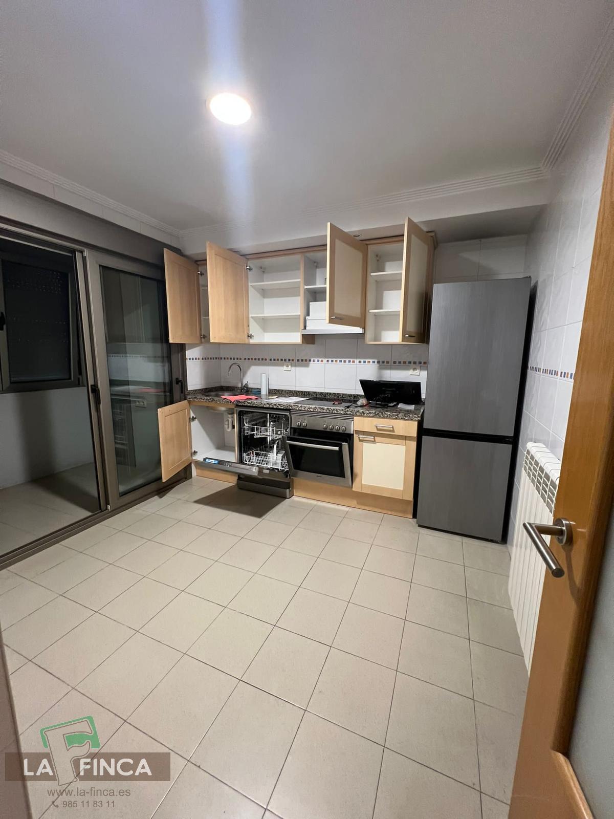 For sale of flat in Oviedo