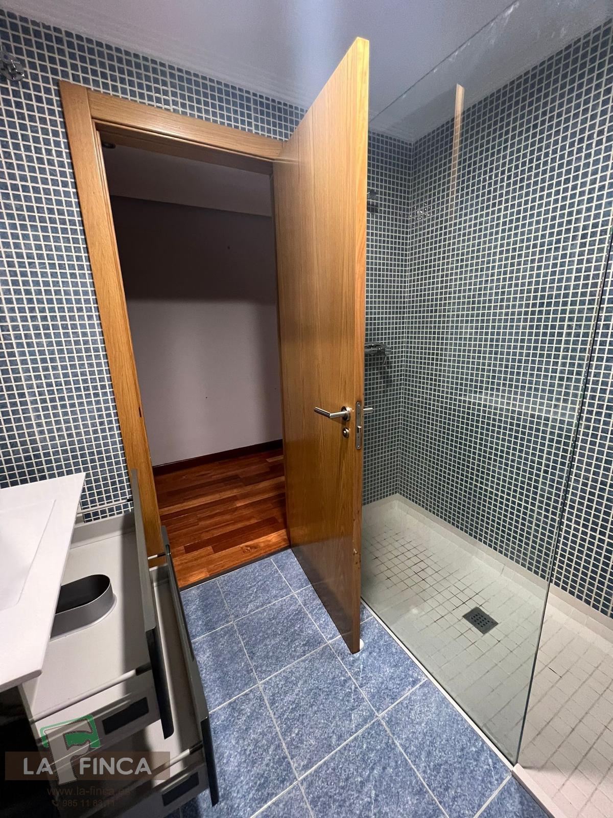 For sale of flat in Oviedo